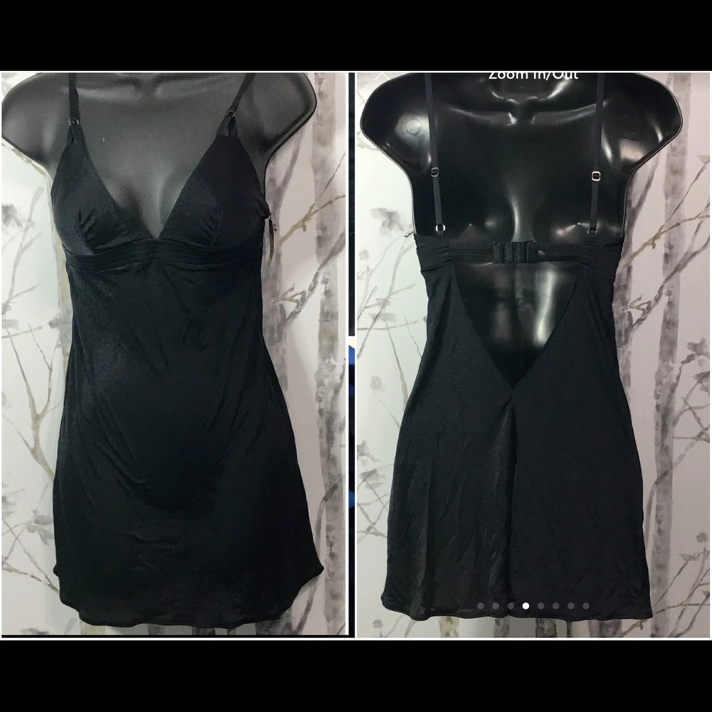 ISO❗️very sexy Victoria’s Secret slip ❗️